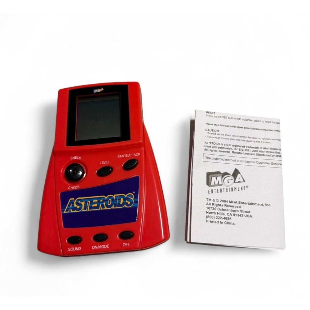 MGA Atari Asteroids Handheld Electronic Game 2004 Retro Tested‎ Working w Manual